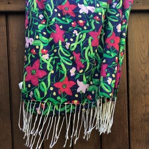 Lilly Scarf